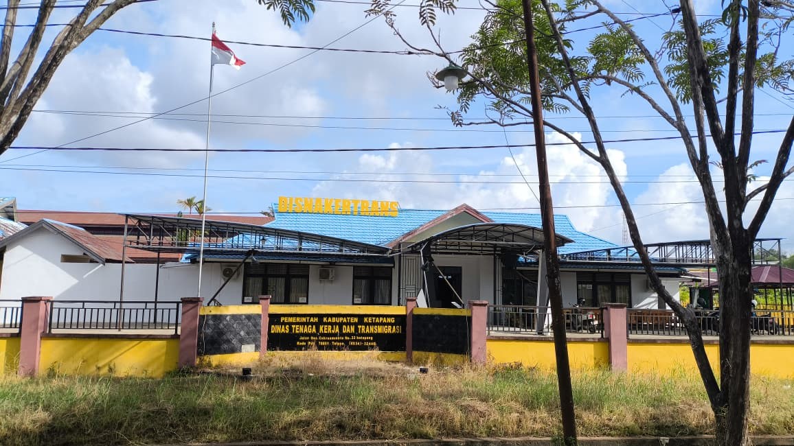 Gedung Disnaker Ketapang